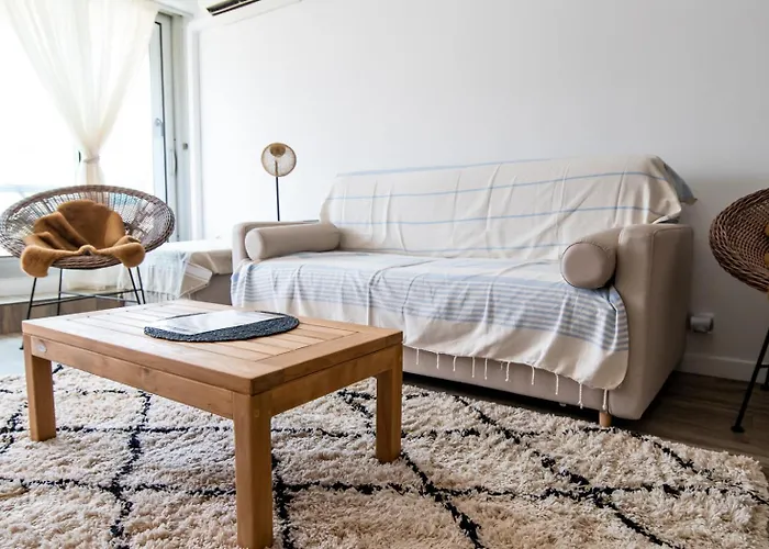 Acces Prive 4pers アパート